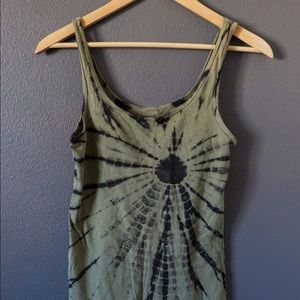 Vintage Y2K army green tie dye tank top